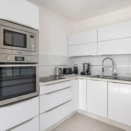 Appartement Sejour Avec Terrasses A 150m Du Port Du Pouliguen Le Pouliguen