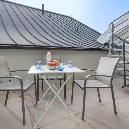Sejour Avec Terrasses A 150m Du Port Du Pouliguen Appartement *