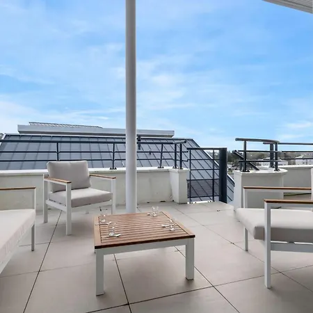 Sejour Avec Terrasses A 150m Du Port Du Pouliguen Appartement *