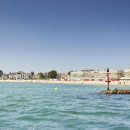 Sejour Avec Terrasses A 150m Du Port Du Pouliguen Appartement Le Pouliguen